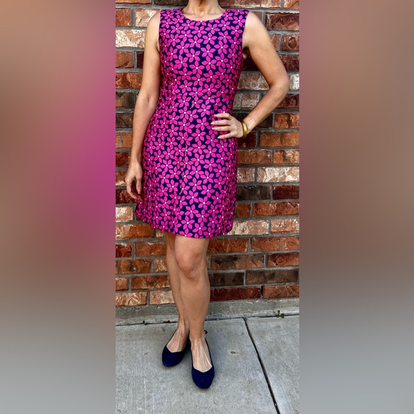 Diane Von Furstenberg Dresses & Skirts - DIANE VON FURSTENBERG DVF, Shift Mini Dress, Floral, Size 4